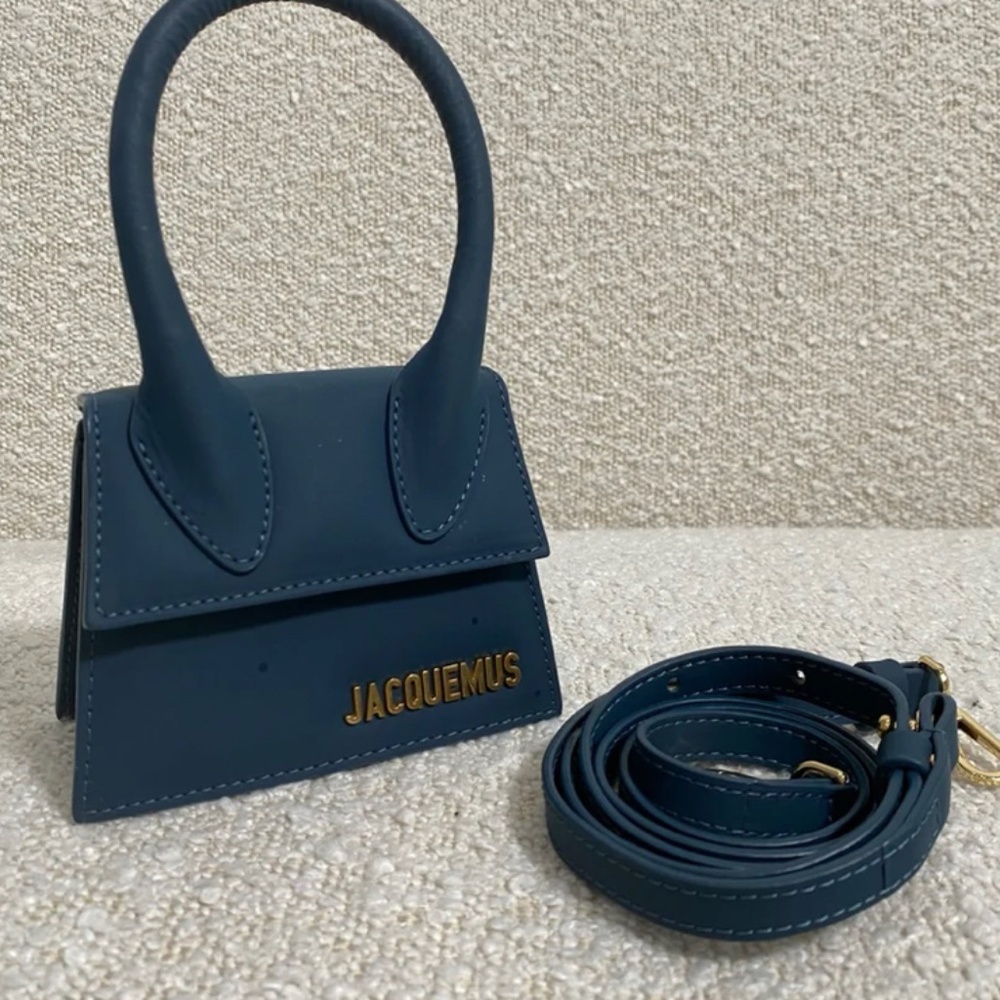 Authentic JACQUEMUS Smooth Calfskin Le Chiquito